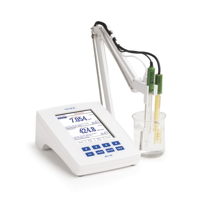 Hanna HI 5521 Multiparamètre pH-/EC de laboratoire qualité recherche, conforme USP 645 