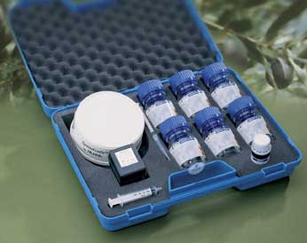 Hanna HI 3897 Test kit d'analyse d'acidité de l'huile d'olive (6test) + kit de rechange pour 10 tests